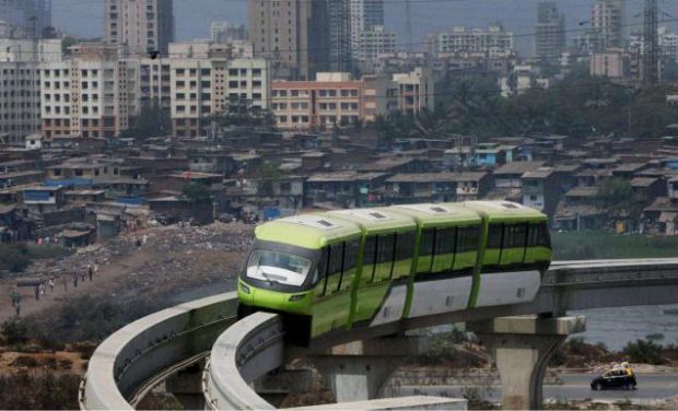 Chennai Monorail project envisages monorail services between Poonamalle and Kathipara Junction in Guindy with a link from Porur to Vadapalani with a total length of 20.68 km Chennai Monorail project envisages monorail services between Poonamalle and Kathipara Junction in Guindy with a link from Porur to Vadapalani with a total length of 20.68 km